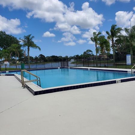 Sun&Fun - Beautiful Renovated 2/2 Villa In 朱庇特 外观 照片